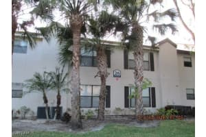 2142 Arbour Walk Cir 2624, Naples