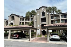 9834 Giaveno Cir 1716, Naples