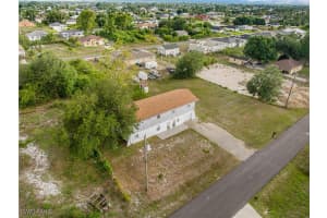 3303 6th Street, Lehigh Acres, FL 33976 - MLS#225050769