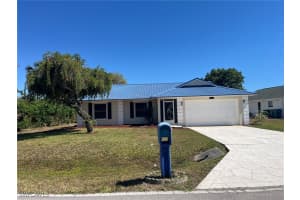 1706 Forest Lakes Blvd, Naples