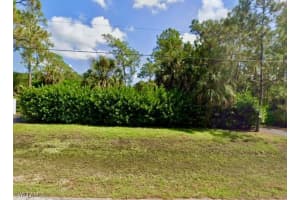 5281 Teak Wood Dr, Naples