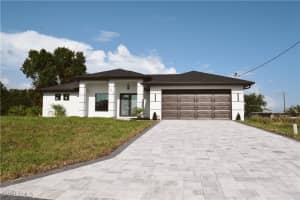 1013 Agnes Ave, Lehigh Acres