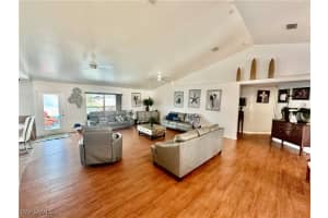 122 7th Terrace, Cape Coral, FL 33993 - MLS#225050833
