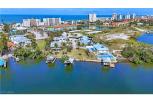 22491 Buccaneer Lagoon Street, Fort Myers Beach, FL 33931 - MLS#225050859