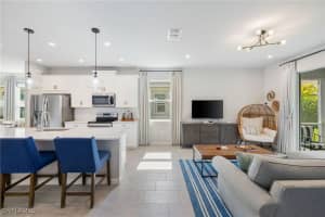 4665 Arboretum Cir 101, Naples