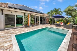 786 109th Avenue, Naples, FL 34108 - MLS#225050997