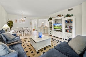10137 Colonial Country Club Boulevard, Fort Myers, FL 33913 Sold 09/12/25