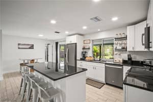 2001 Bahama Ave, Fort Myers