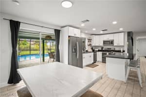 2001 Bahama Avenue, Fort Myers, FL 33905 - MLS#225051023