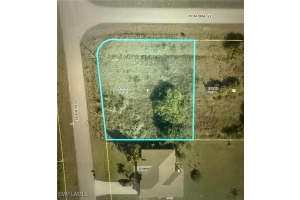 340 Pomona Street, Lehigh Acres, FL 33974 - MLS#225051048