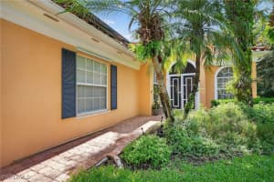 5902 Bermuda Lane, Naples, FL 34119 - MLS#225051062