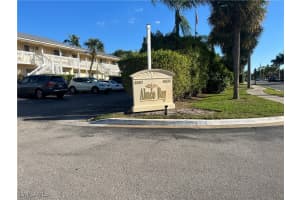 4603 Bayshore Drive, Naples, FL 34112 - MLS#225051102