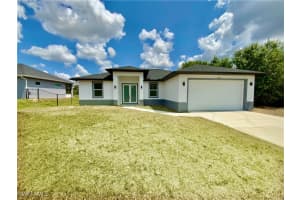2710 21st Street, Lehigh Acres, FL 33971 - MLS#225051143
