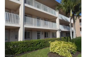 7360 Glenmoor Ln 4108, Naples
