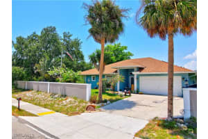 9315 Pennsylvania Avenue, Bonita Springs, FL 34135 - MLS#225051187