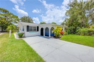 761 95th Ave N, Naples