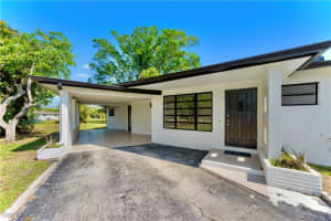 4101 Rainbow Dr, Fort Myers