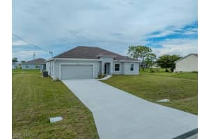 4208 15th Place, Cape Coral, FL 33909 - MLS#225051237