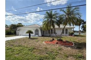 2803 E 5th St, Lehigh Acres
