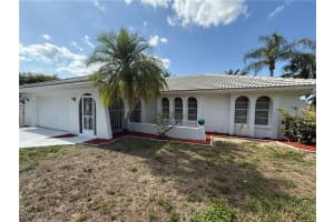 2803 5th Street, Lehigh Acres, FL 33972 - MLS#225051347