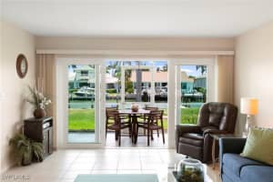 860 Panama Court, Marco Island, FL 34145 - MLS#225051352