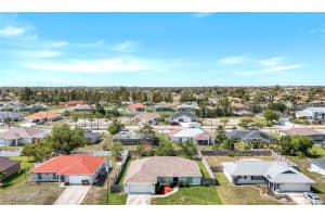 1205 32nd Terrace, Cape Coral, FL 33914 - MLS#225051422