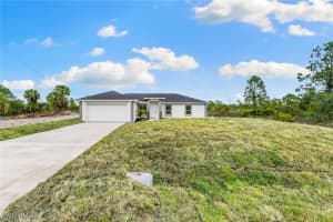 955 Plantation Road, Lehigh Acres, FL 33974 Sold 07/31/25