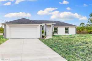 955 Plantation Road, Lehigh Acres, FL 33974 Sold 07/31/25