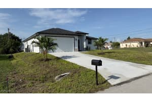 4619 7th Street, Lehigh Acres, FL 33971 - MLS#225051463