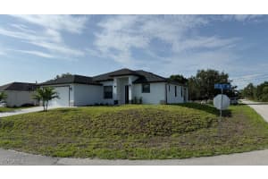 4619 7th Street, Lehigh Acres, FL 33971 - MLS#225051463