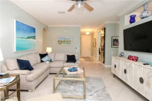 817 Carrick Bend Circle, Naples, FL 34110 - MLS#225051469
