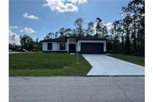 2607 13th Street, Lehigh Acres, FL 33972 Sold 07/24/25