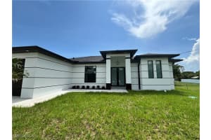 136 Carlisle Avenue, Lehigh Acres, FL 33974 Sold 07/31/25