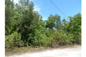 12601 Shawnee Road, Fort Myers, FL 33913 Sold 11/18/25