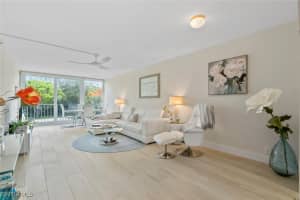 460 Broad Ave S H460, Naples