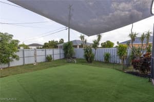 306 Ne 29th Ter, Cape Coral