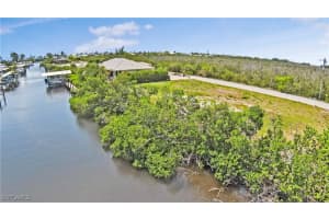 2807 Cussell Drive, St James City, FL 33956 - MLS#225051650