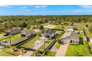 2552 70th Avenue, Naples, FL 34120 - MLS#225051688