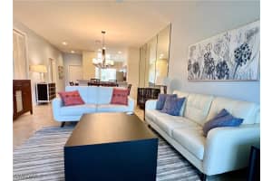 8239 Parkstone Pl 4, Naples