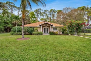 2347 Coach House Lane, Naples, FL 34105 - MLS#225051711