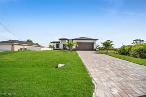 1925 30th Terrace, Cape Coral, FL 33993 Sold 07/01/25