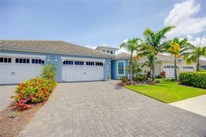 5767 Highbourne Dr, Naples