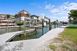 171 Primo Drive, Fort Myers Beach, FL 33931 Sold 07/30/25