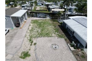 11370 Bougainvillea Lane, Fort Myers Beach, FL 33931 - MLS#225051793