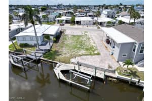 11370 Bougainvillea Lane, Fort Myers Beach, FL 33931 - MLS#225051793