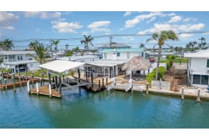 2472 York Road, St. James City, FL 33956 Sold 06/27/25