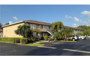 142 Palm Dr 3009, Naples