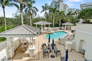 325 Dunes Boulevard, Naples, FL 34110 - MLS#225051825