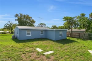 3847 Maxine Street, Fort Myers, FL 33901 - MLS#225051827