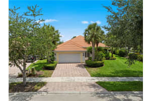 15282 Sea Star Ln, Bonita Springs